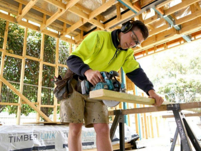 Trade Courses in Australia for International Students: PR Pathways in 2026